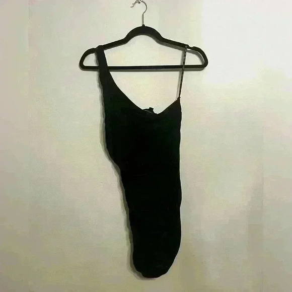 Missguided  mini ruched dress - Picture 2 of 2